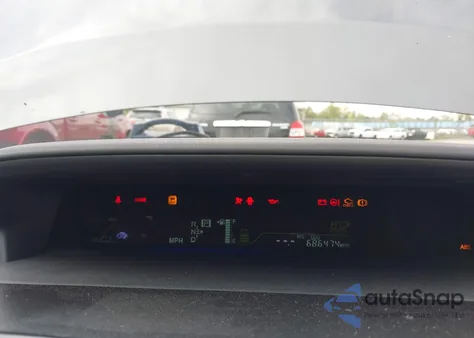 2013 Toyota Prius V Three из США, поврежденный, VIN JTDZN3EUXD3237024